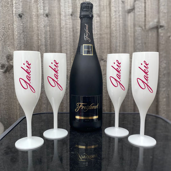 Personalized Champagne Flutes Set of 2 Groom and Bride Champagne Flute Engraved Wedding Flutes Wedding Gifts